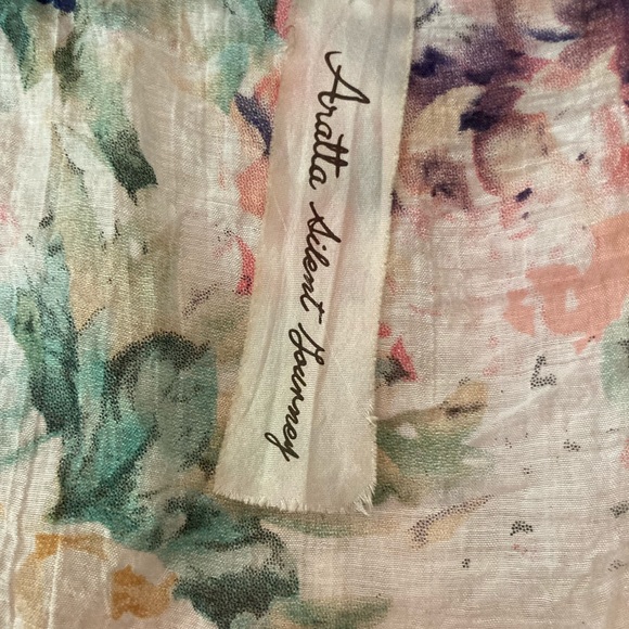 ARATTA Unique Blouse - Picture 3 of 3